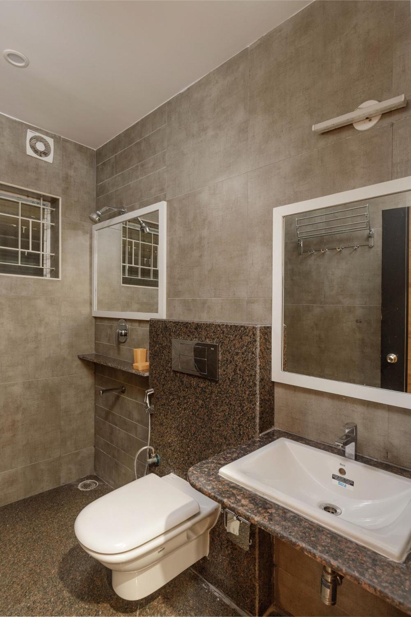 Classic Heights Serviced Apartments, Near Iim Bangalore, ภายนอก รูปภาพ